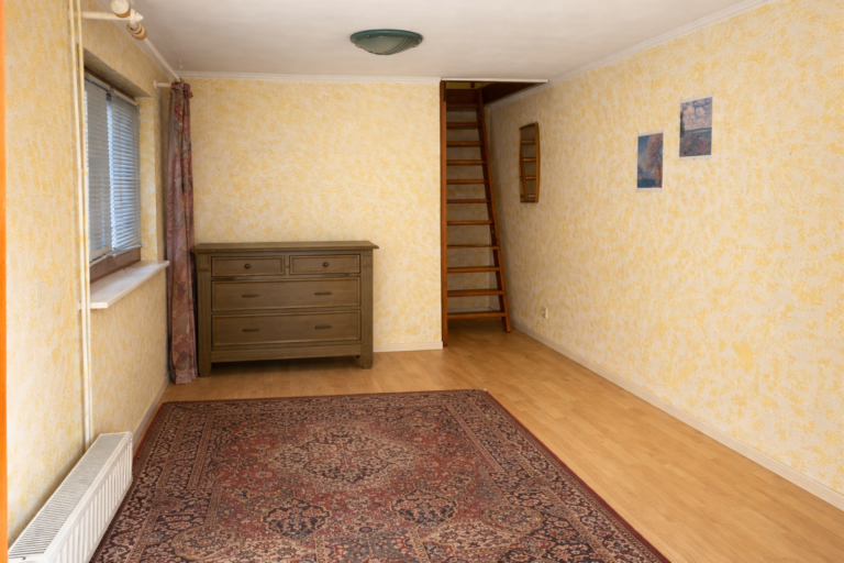 Nebengebäude ER WEB